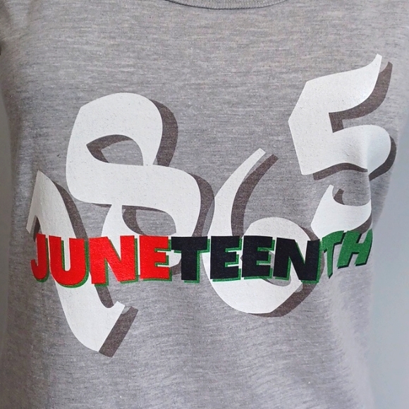 Juneteenth tank. Celebrate American History all year. Medium gray tank - Picture 3 of 11